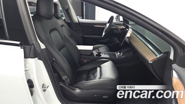 Tesla Model 3 2021 — photo 16