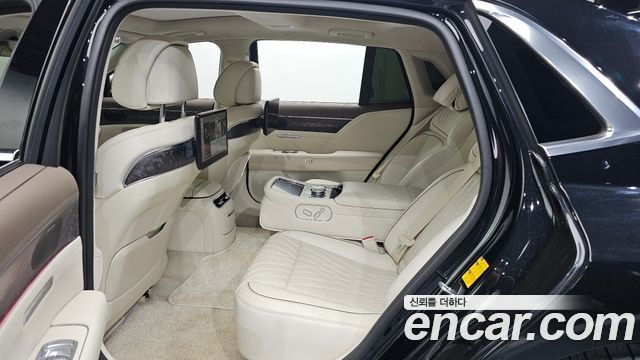 Genesis G90 2022 — photo 18