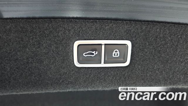 Genesis G90 2022 — photo 22