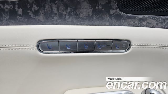 Genesis G90 2022 — photo 27