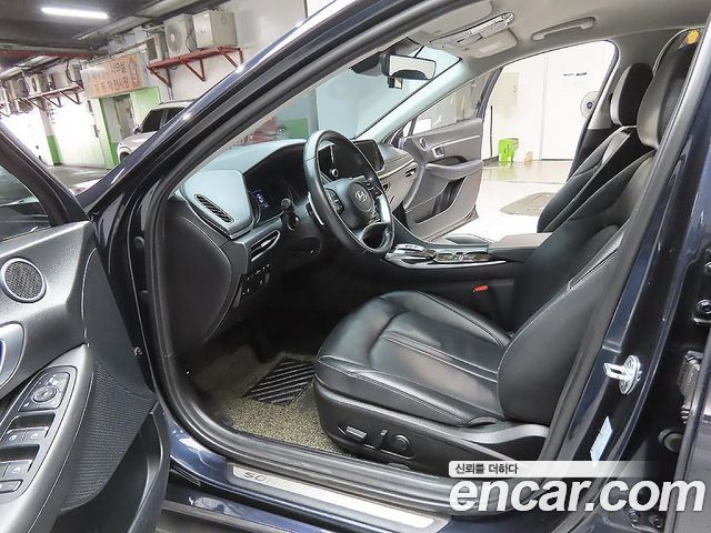 Hyundai Sonata 2021 — photo 14