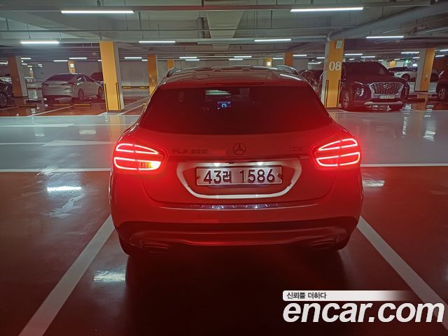 Mercedes-Benz GLA-Class 2015 — photo 2