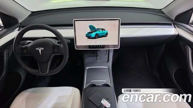 Tesla Model Y 2024 — photo 10