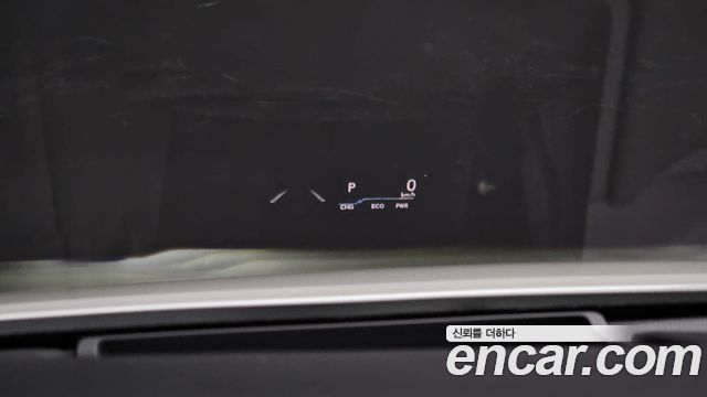 Lexus ES 2023 — photo 28