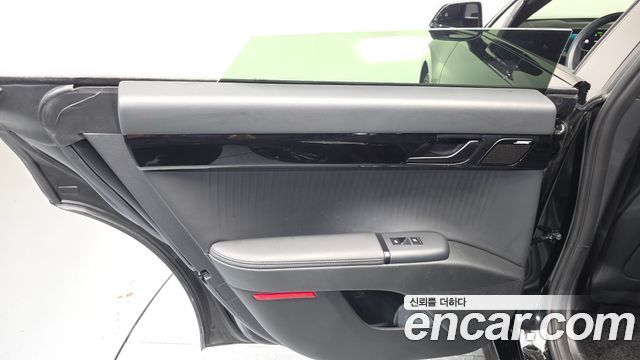 Hyundai Grandeur 2025 — photo 15