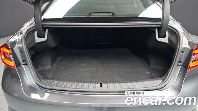 Renault Korea SM6 2016 — photo 20