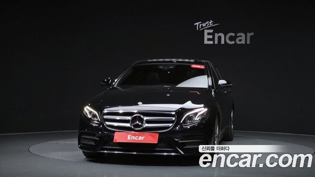Mercedes-Benz E-Class 2019 — photo 3