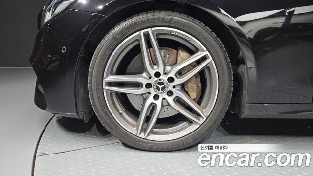 Mercedes-Benz E-Class 2019 — photo 5