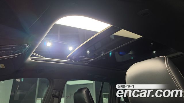 Jeep Cherokee 2023 — photo 25