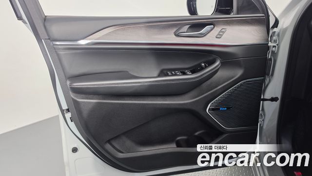 Jeep Cherokee 2023 — photo 14