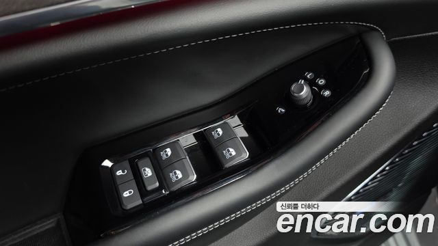 Jeep Cherokee 2023 — photo 42