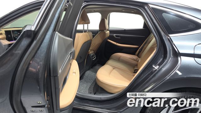 Hyundai Sonata 2024 — photo 17