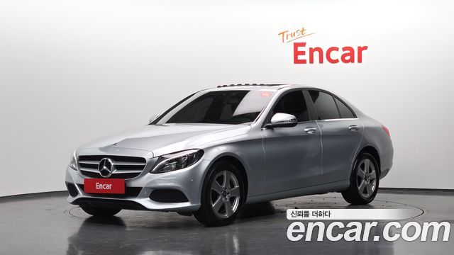 Mercedes-Benz C-Class 2018 — photo 1