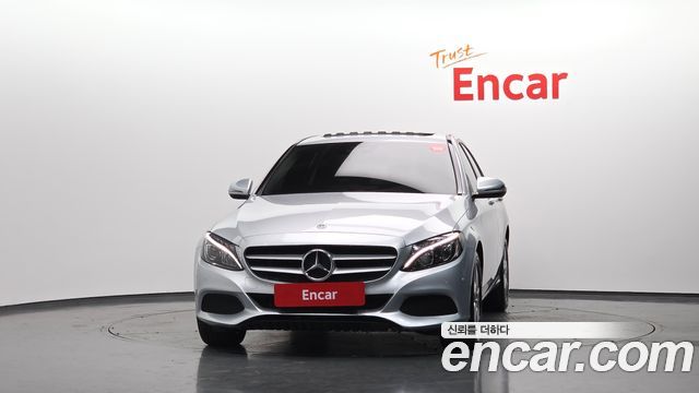 Mercedes-Benz C-Class 2018 — photo 3