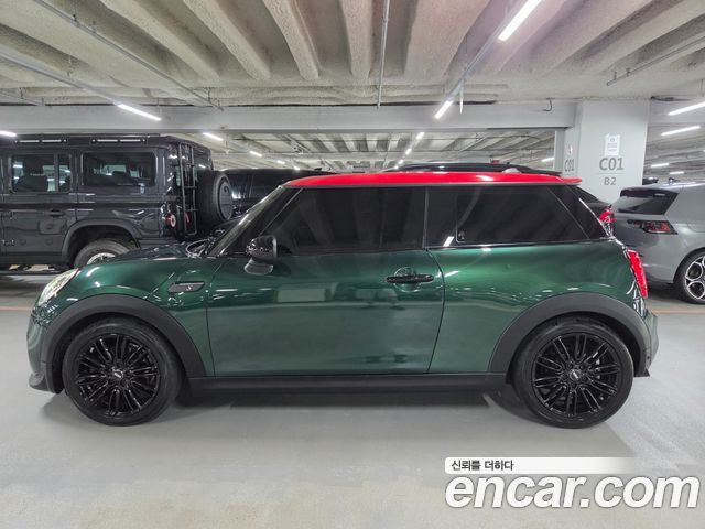 Mini Cooper 2017 — photo 2