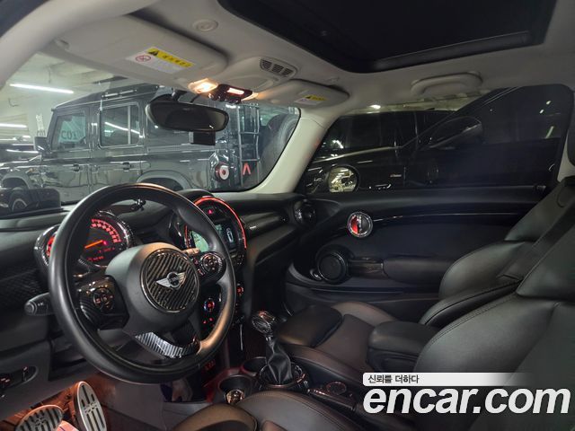 Mini Cooper 2017 — photo 7