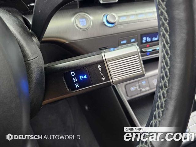 Hyundai Kona 2023 — photo 13