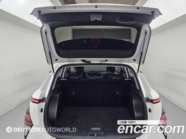 Hyundai Kona 2023 — photo 18