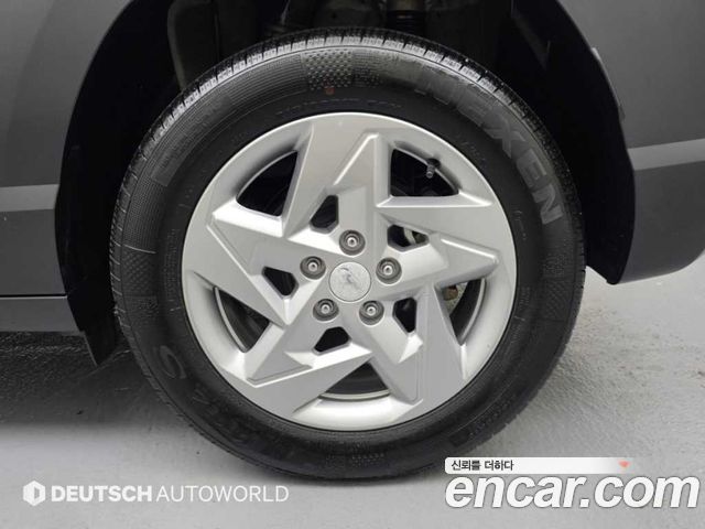 Hyundai Kona 2023 — photo 20