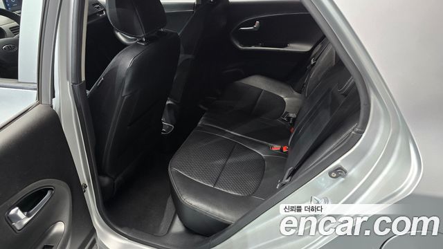 Kia morning 2012 — photo 12