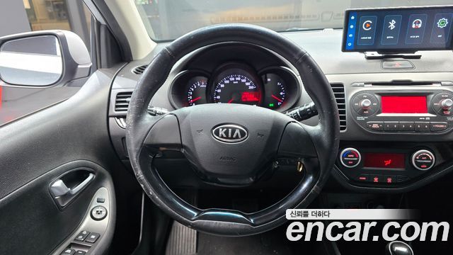 Kia morning 2012 — photo 13