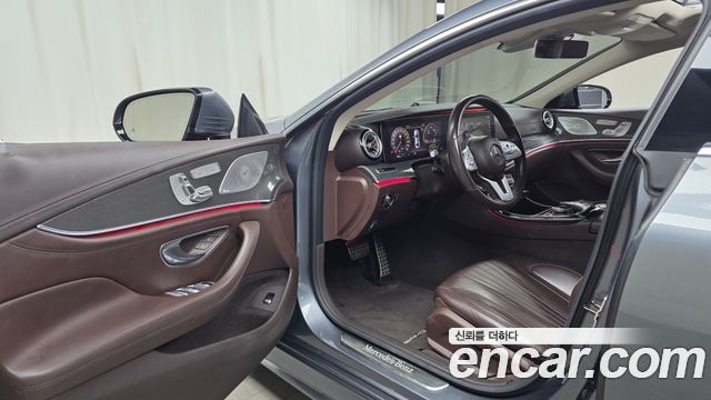 Mercedes-Benz CLS-Class 2020 — photo 13