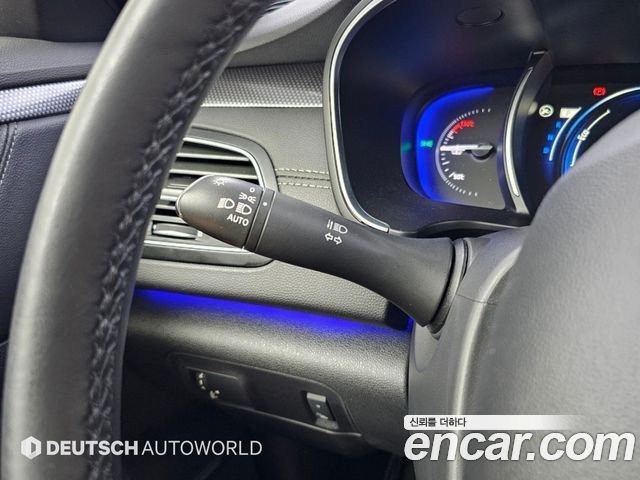 Renault Korea SM6 2017 — photo 17