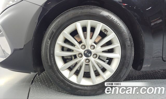 Kia K7 2020 — photo 5