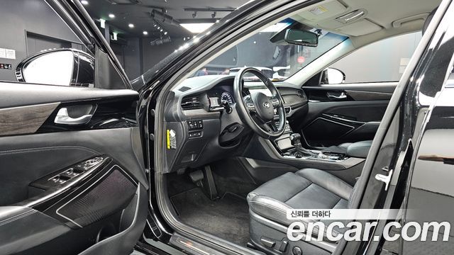 Kia K7 2020 — photo 13