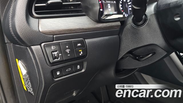 Kia K7 2020 — photo 25