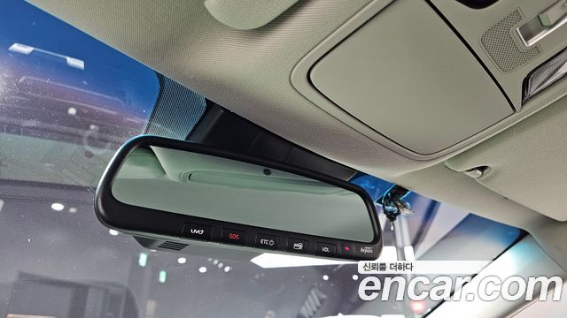 Kia K7 2020 — photo 26