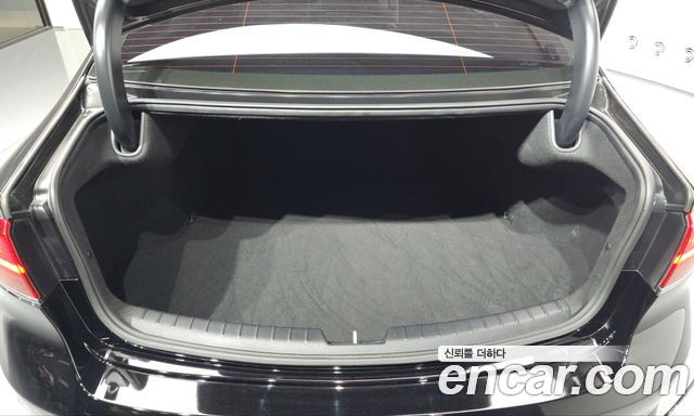 Kia K7 2020 — photo 35