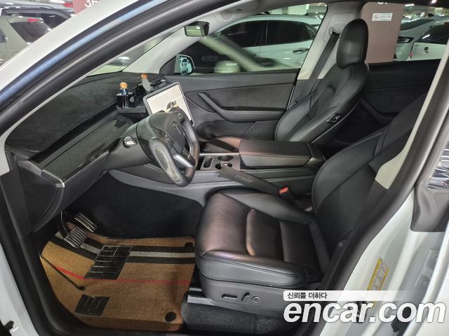 Tesla Model Y 2022 — photo 6
