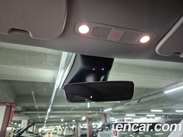 Tesla Model Y 2022 — photo 14