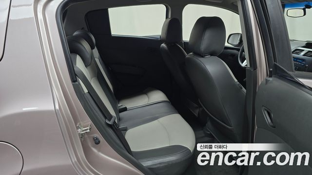 Chevrolet Korea Spark 2012 — photo 17