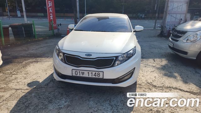 Kia K5 2011 — photo 1