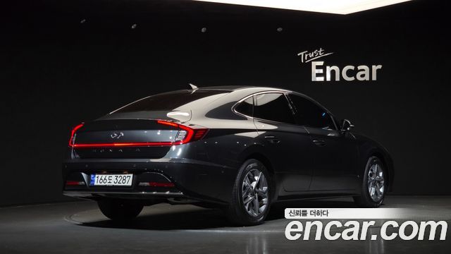 Hyundai Sonata 2022 — photo 2