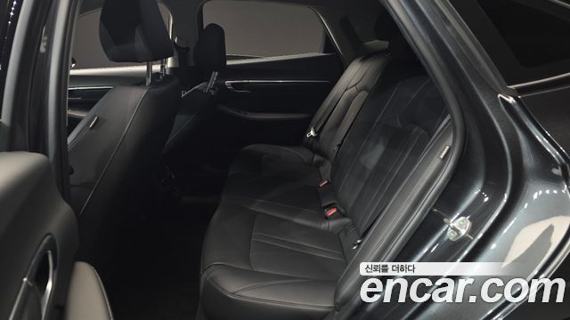 Hyundai Sonata 2022 — photo 12