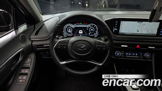 Hyundai Sonata 2022 — photo 13