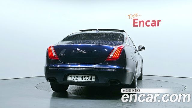 Jaguar XJ 2014 — photo 4