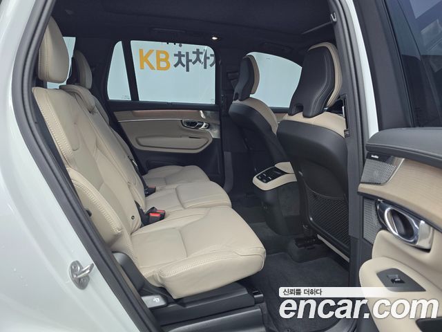 Volvo XC90 2026 — photo 11