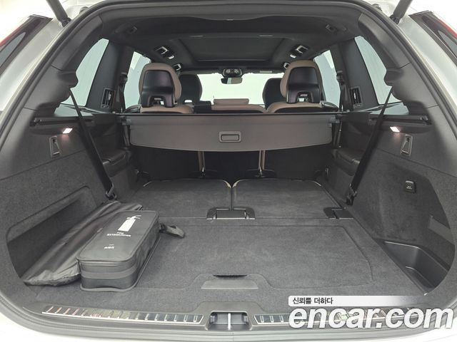 Volvo XC90 2026 — photo 19