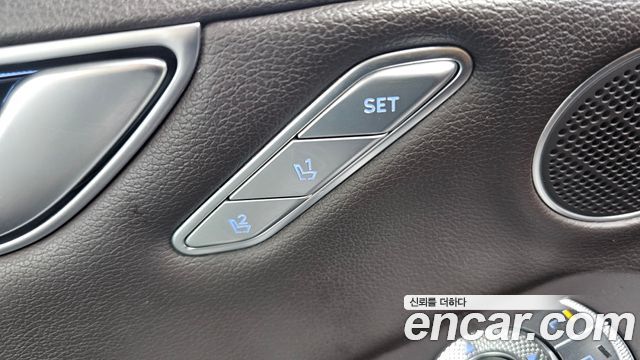 Genesis G80 2021 — photo 20