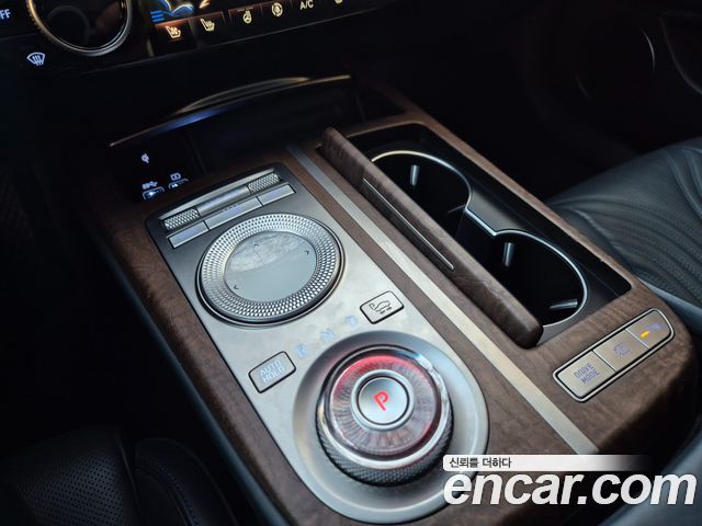 Genesis G80 2021 — photo 18