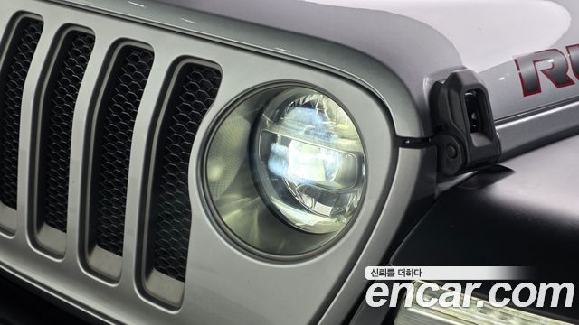Jeep Wrangler 2021 — photo 8
