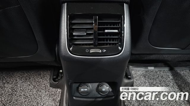 Kia K7 2018 — photo 33