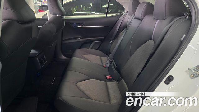 Toyota Camry 2024 — photo 6