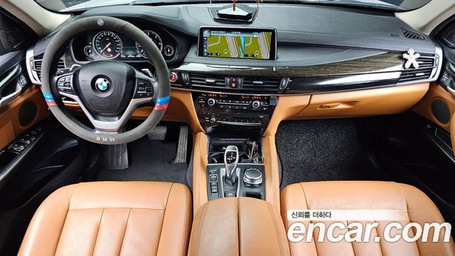 BMW X6 2017 — photo 10
