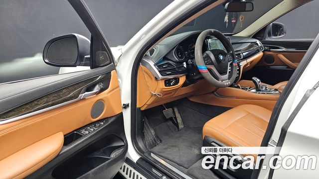 BMW X6 2017 — photo 13