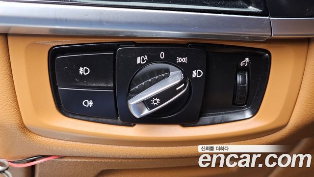 BMW X6 2017 — photo 30